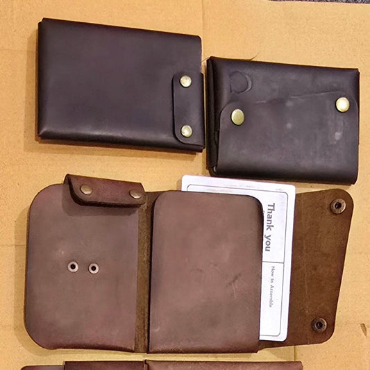 Minimalist Sticthless Passport Wallets